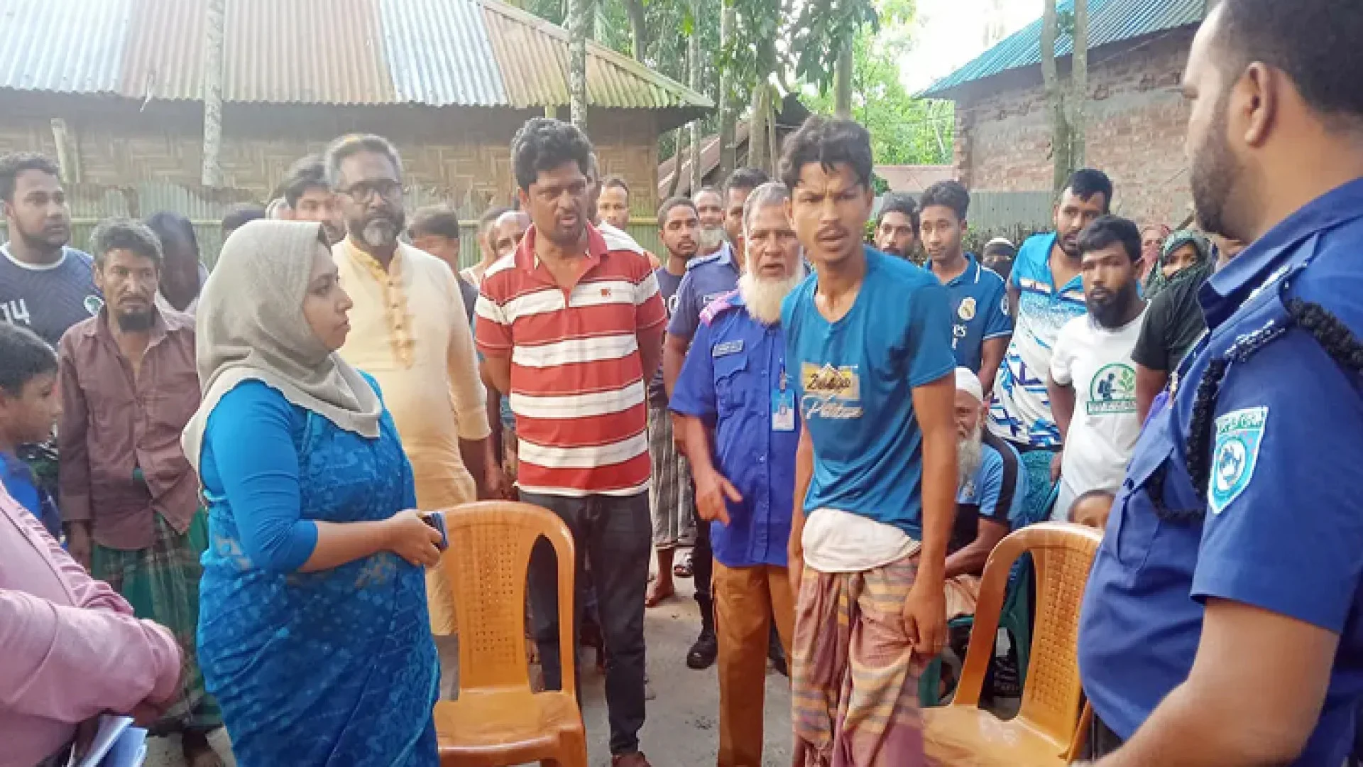 বাবার গলায় করাত ধরে হত্যাচেষ্টার অভিযোগে ছেলের এক বছরের কারাদণ্ড