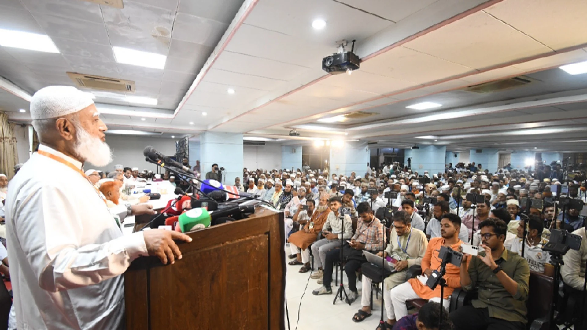 গণভোটের রায় উপেক্ষা করে জনগণের মতামতকে অবজ্ঞা করা হচ্ছে: ডা. শফিকুর রহমান