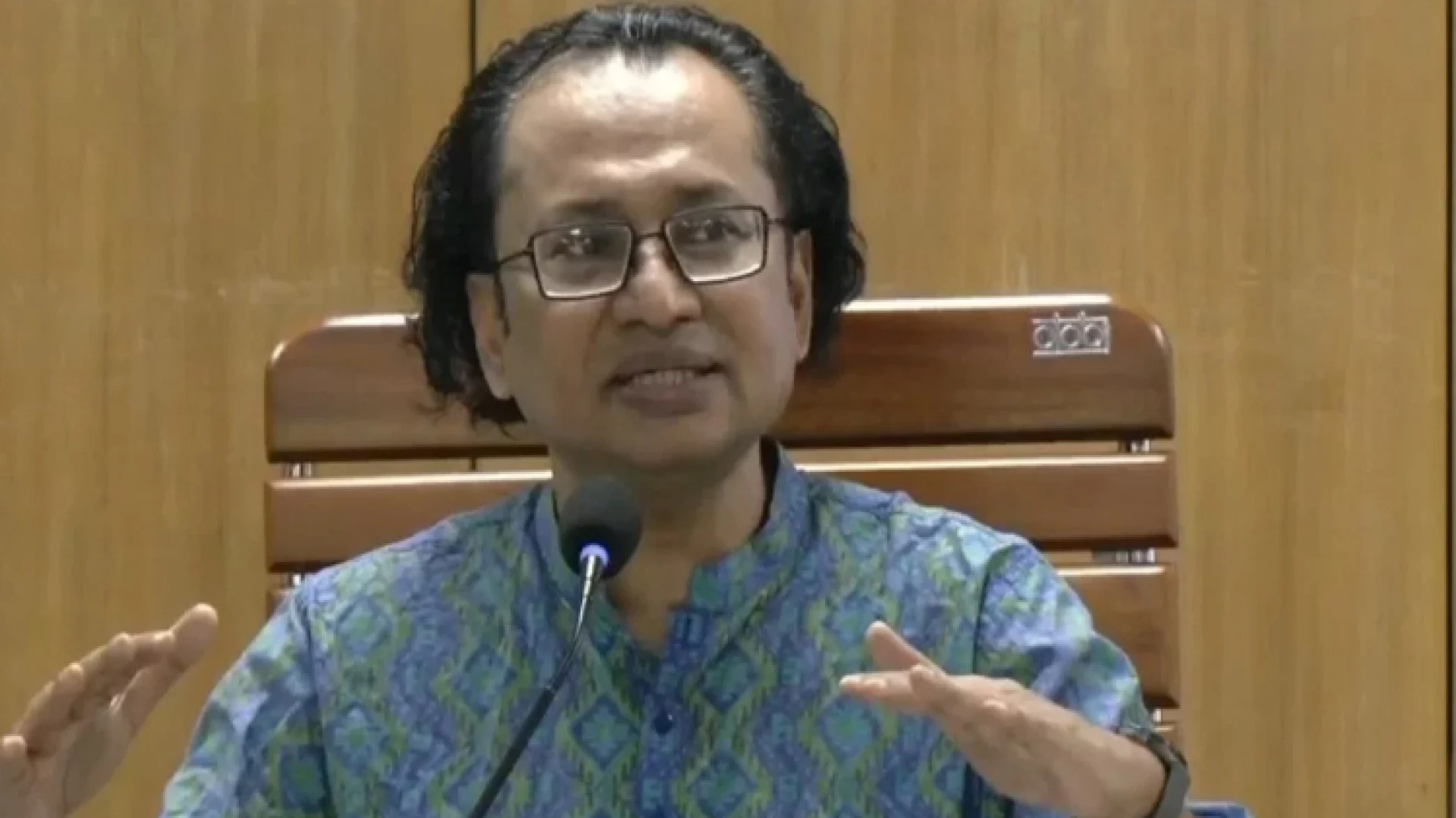শাপলা চত্বরের ঘটনা উপেক্ষা করবে না সরকার, হবে সুষ্ঠু বিচার: তথ্য উপদেষ্টা