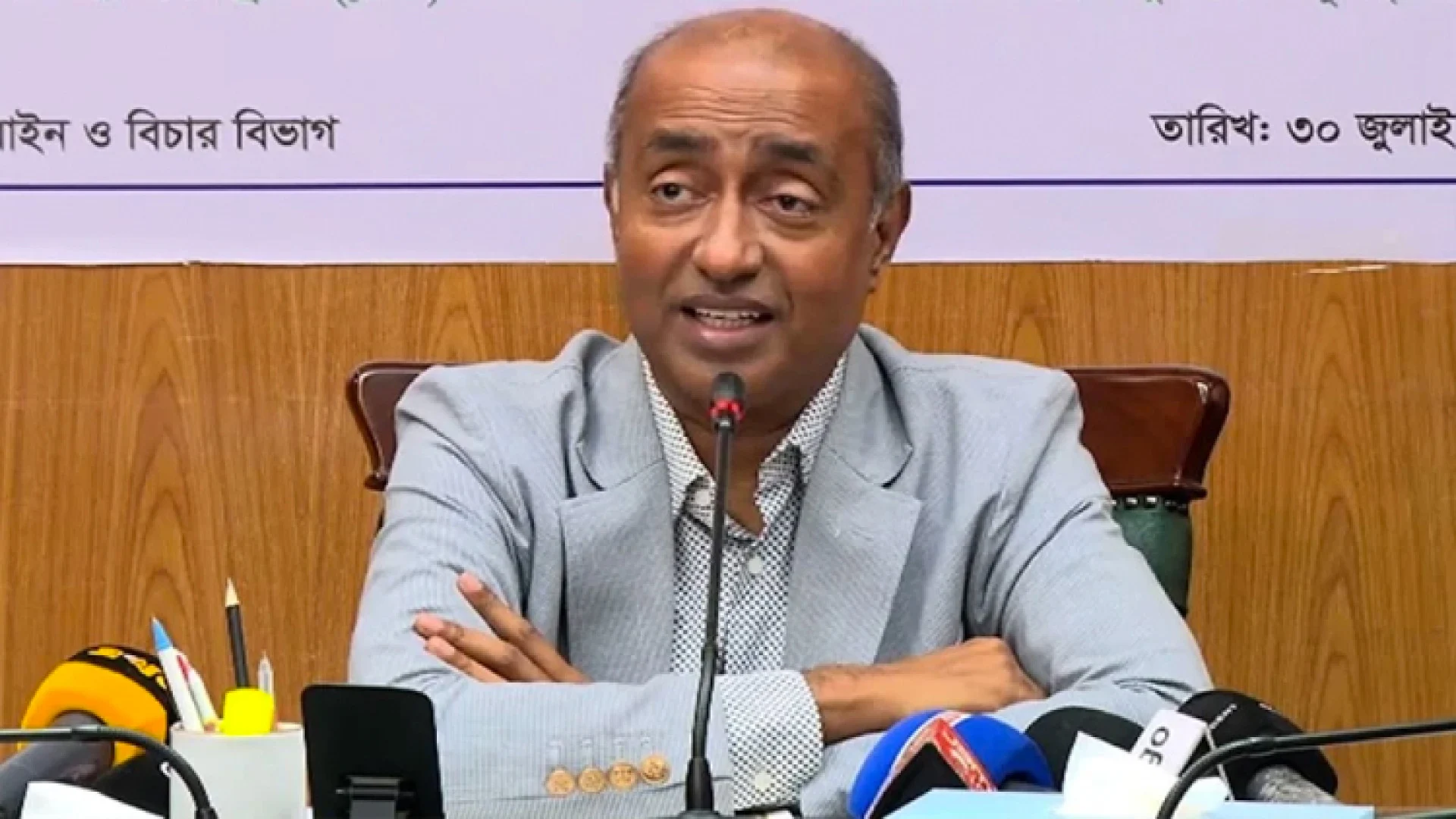শেখ হাসিনা দেশে ফিরলে আইন অনুযায়ী ব্যবস্থা: আইনমন্ত্রী