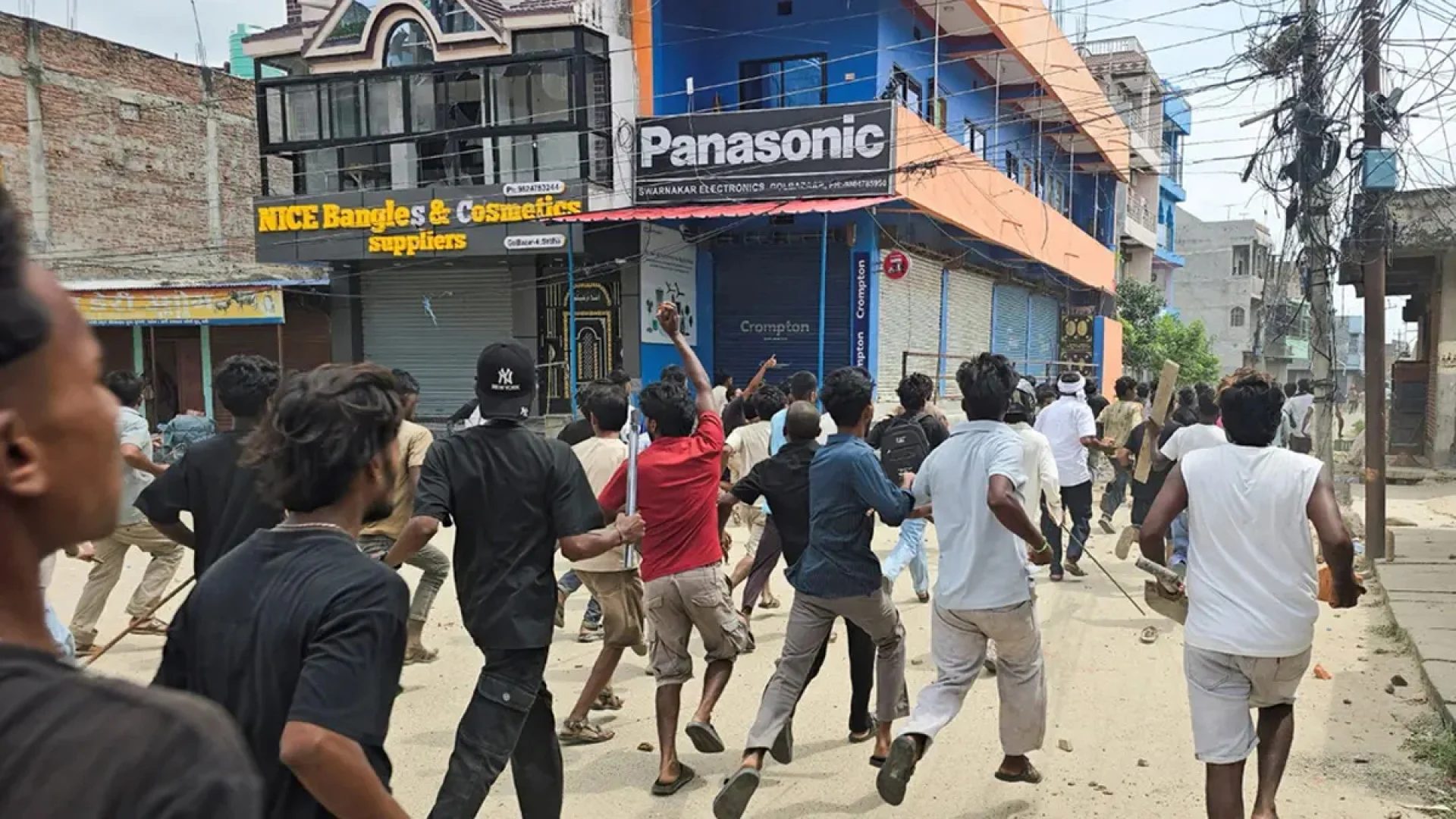 নেপালে সাম্প্রদায়িক সংঘর্ষে নিহত ৩, কারফিউ জারি