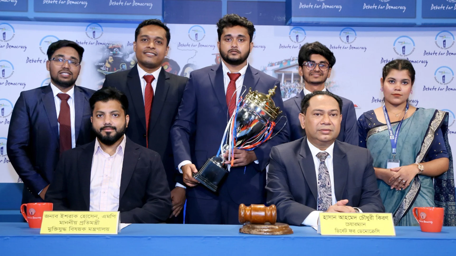 শেখ হাসিনার দেশে ফেরার ঘোষণা রাজনৈতিক ভাওতাবাজি: প্রতিমন্ত্রী ইশরাক