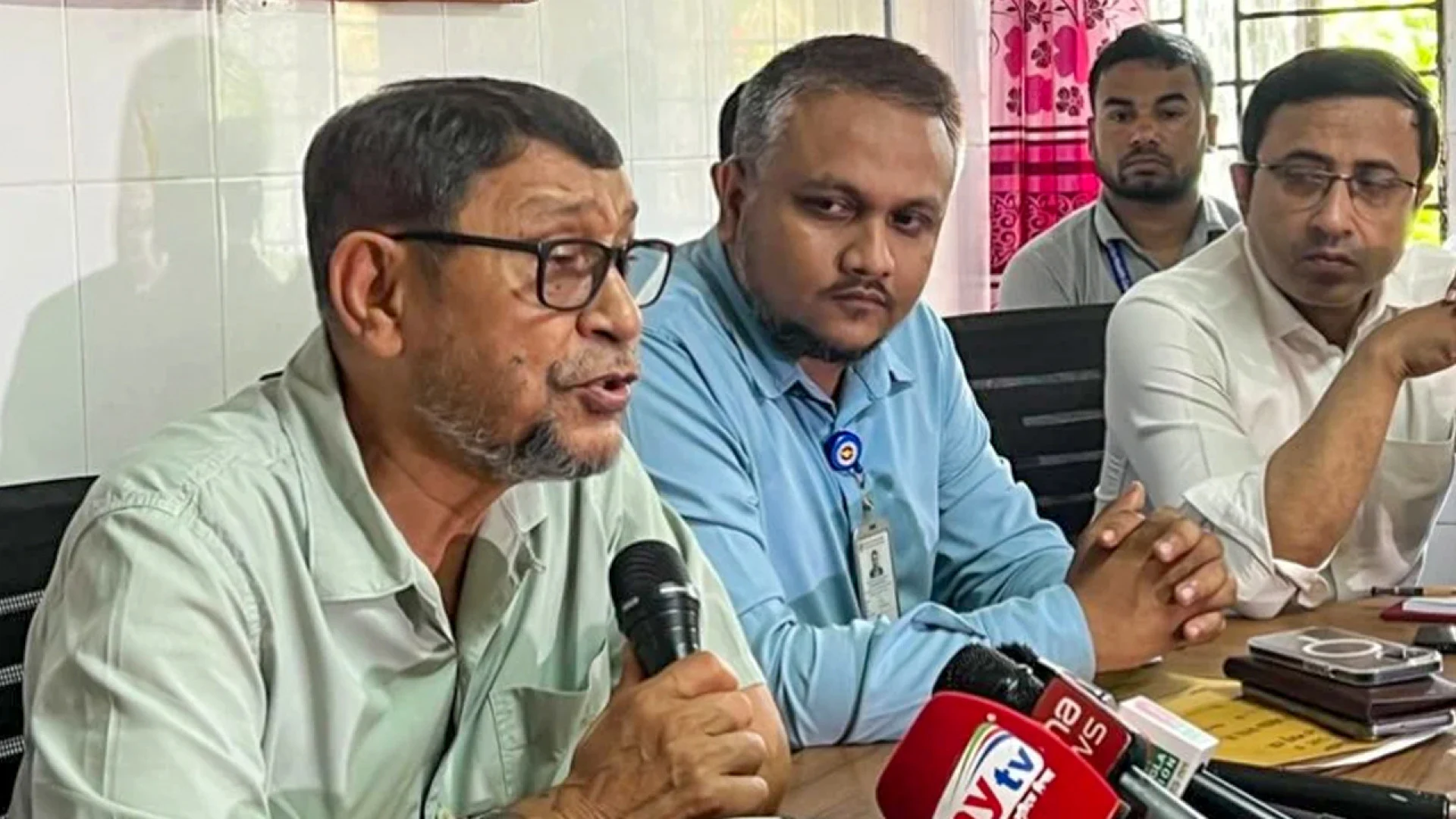 বিএনপি সরকার ব্যর্থ হলে দেশে কেউ বাস করতে পারবে না: স্বাস্থ্যমন্ত্রী
