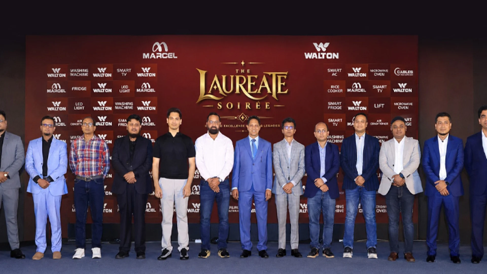 বিক্রয় ও মুনাফায় বিশেষ অবদানের স্বীকৃতিতে ২৪ কর্মকর্তা ও দুই সেলস ইউনিটকে ‘পিন্যাকল অ্যাওয়ার্ডস-২০২৬’ দিলো ওয়ালটন