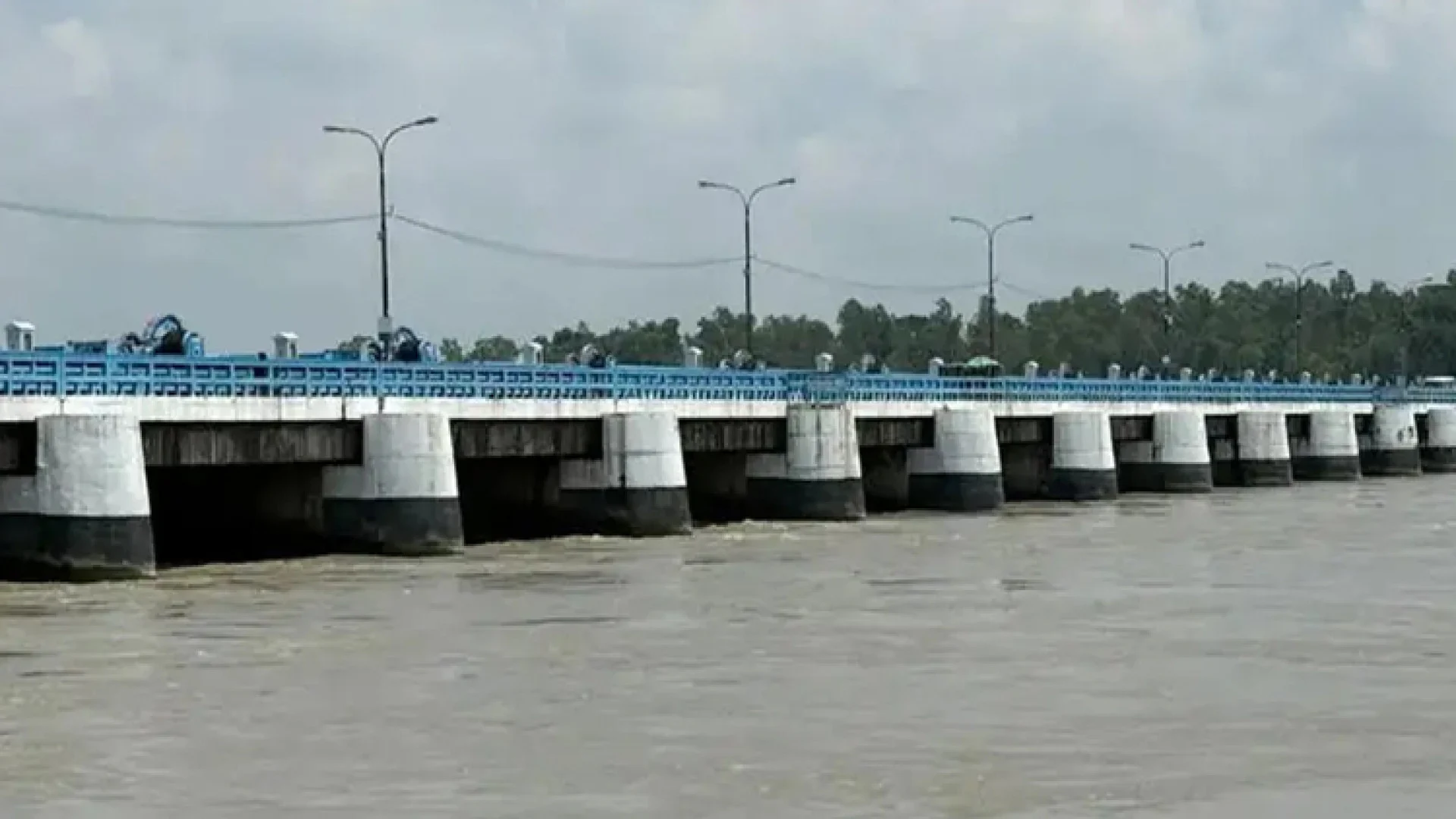 ভারী বৃষ্টি ও উজানের ঢলে তিস্তার পানি বিপৎসীমার ১৩ সেন্টিমিটার ওপরে