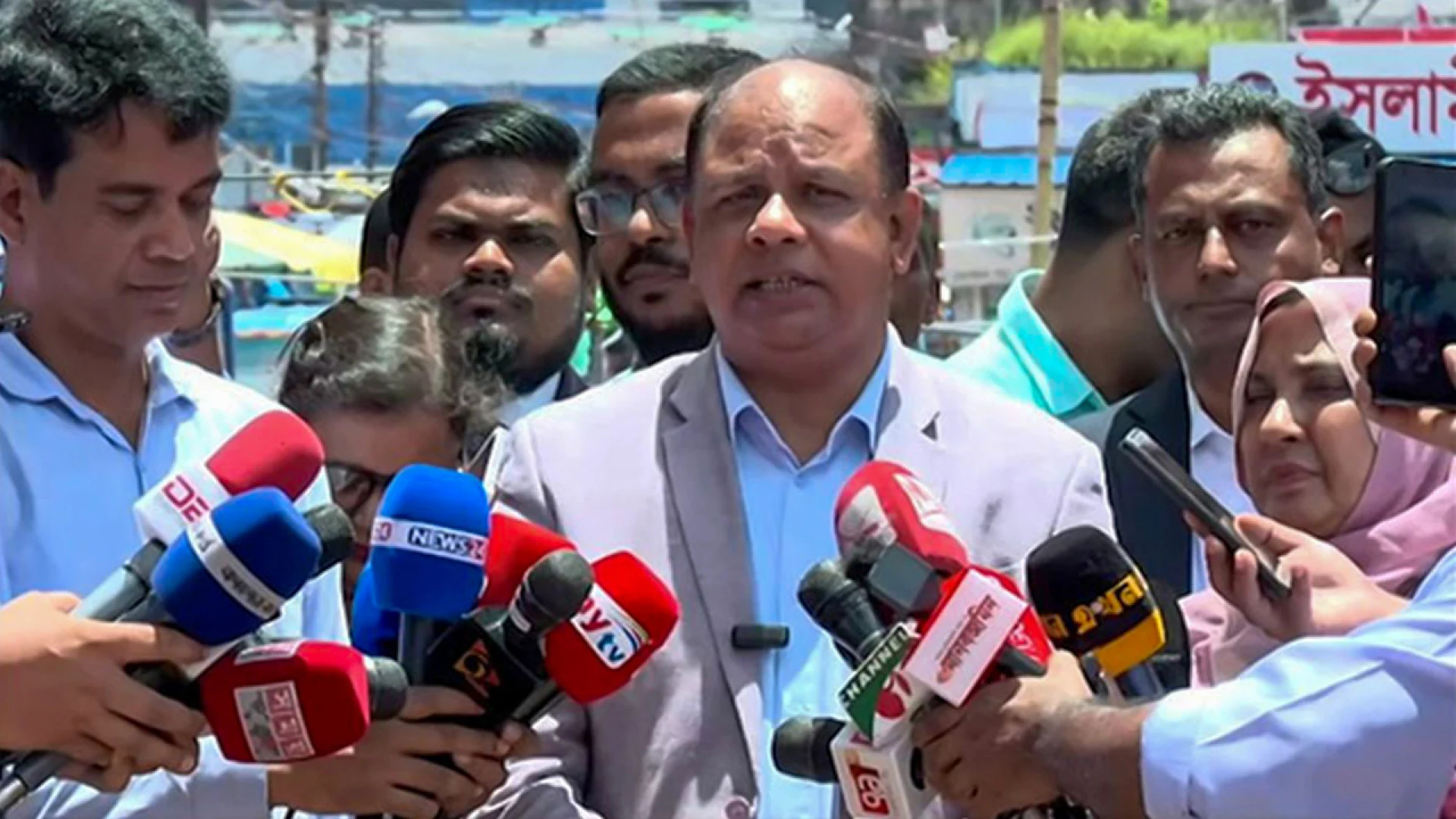 ১/১১ তে তারেক রহমানকে ‘আয়নাঘরে’ আটকে নির্যাতন করা হয়েছিল: চিফ প্রসিকিউটর