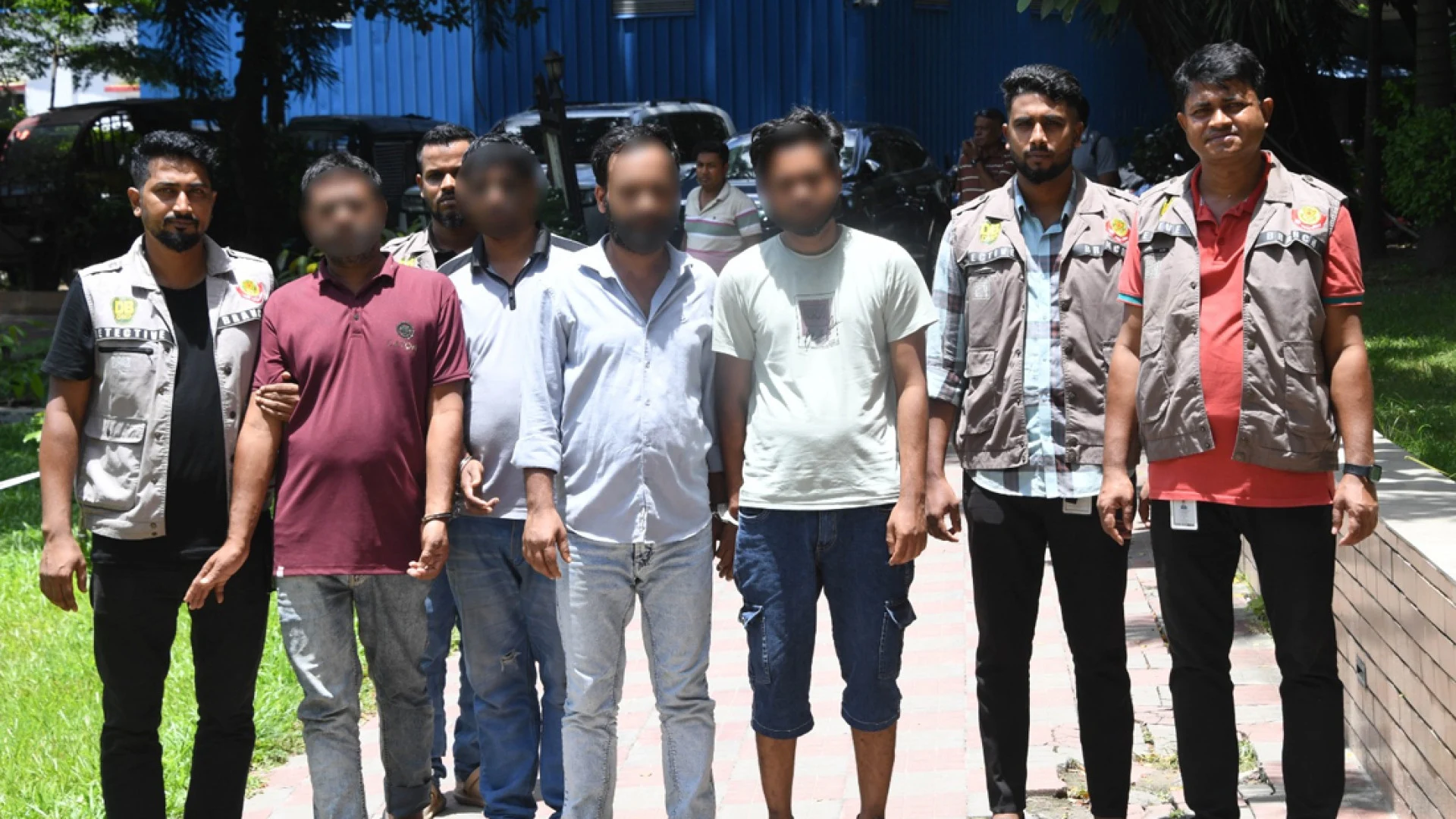 পল্লবীতে গুলির ঘটনায় ‘ল্যাংড়া রুবেল’সহ ৫ জন গ্রেপ্তার