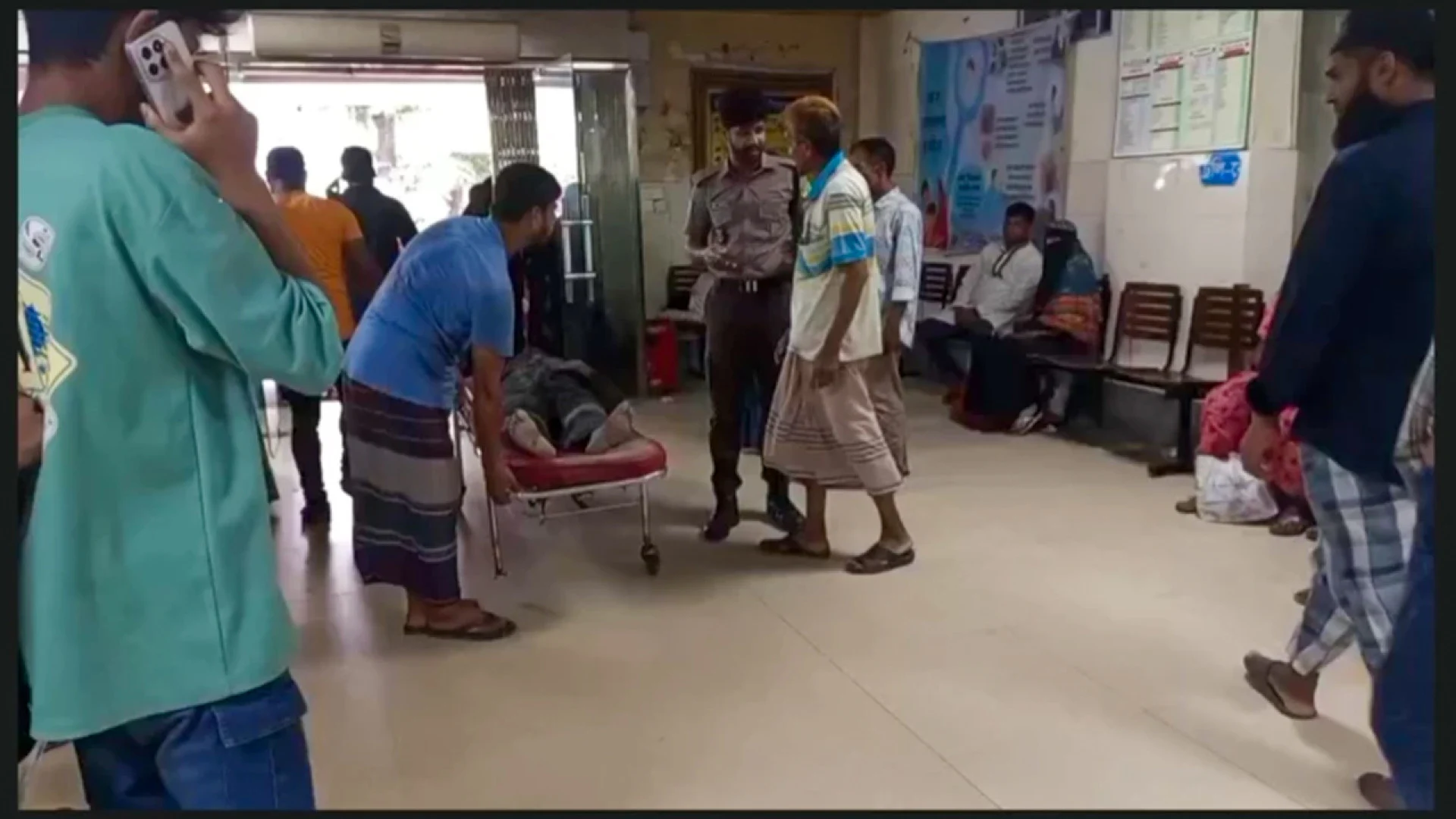 সীতাকুণ্ডে জাহাজ ভাঙার কারখানায় বিষাক্ত গ্যাসে নিহত বেড়ে ৯