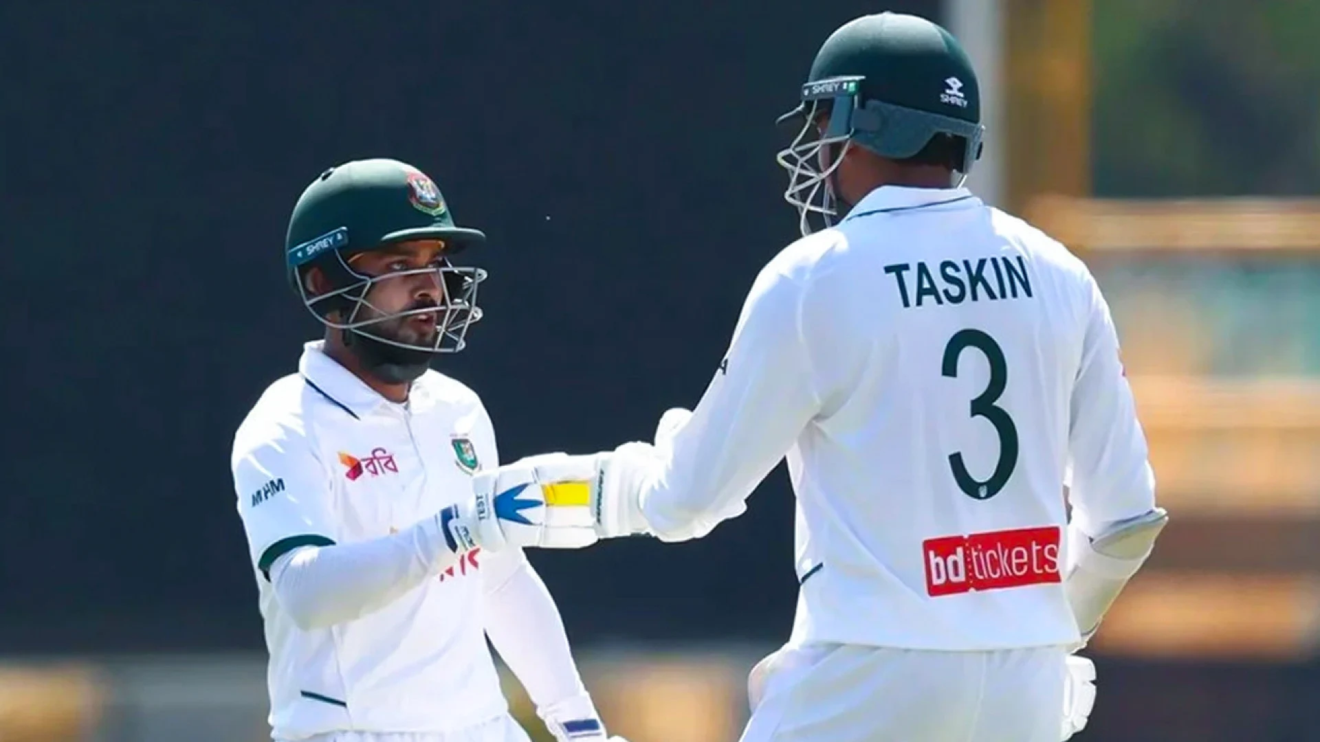 অস্ট্রেলিয়ার বিপক্ষে ৪২৬ রানে অলআউট বাংলাদেশ, লিড ২২৮ রানের