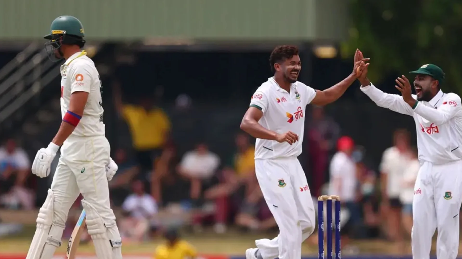 অস্ট্রেলিয়ার মাটিতে ইতিহাস গড়ল বাংলাদেশ