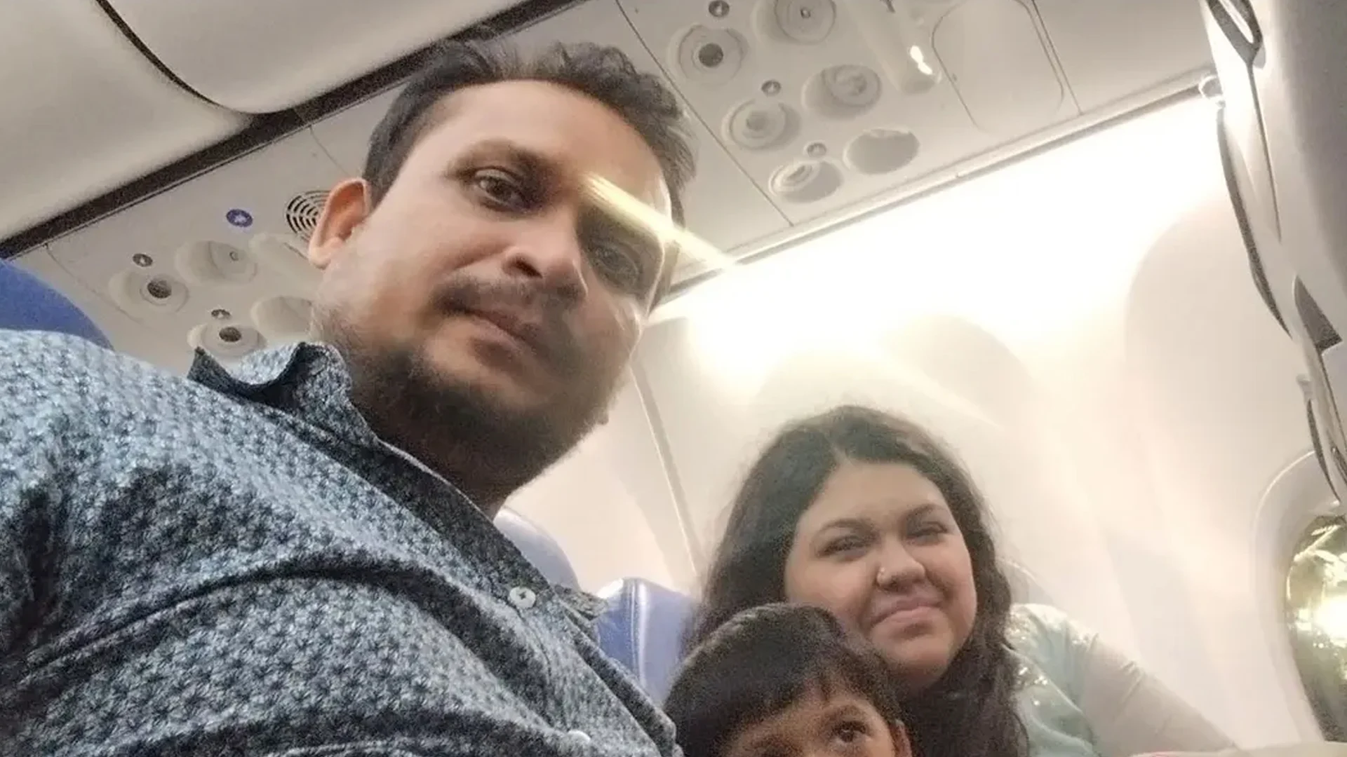 কলকাতার হোটেলে আগুনে নিহত ৫ বাংলাদেশির পরিচয় শনাক্ত