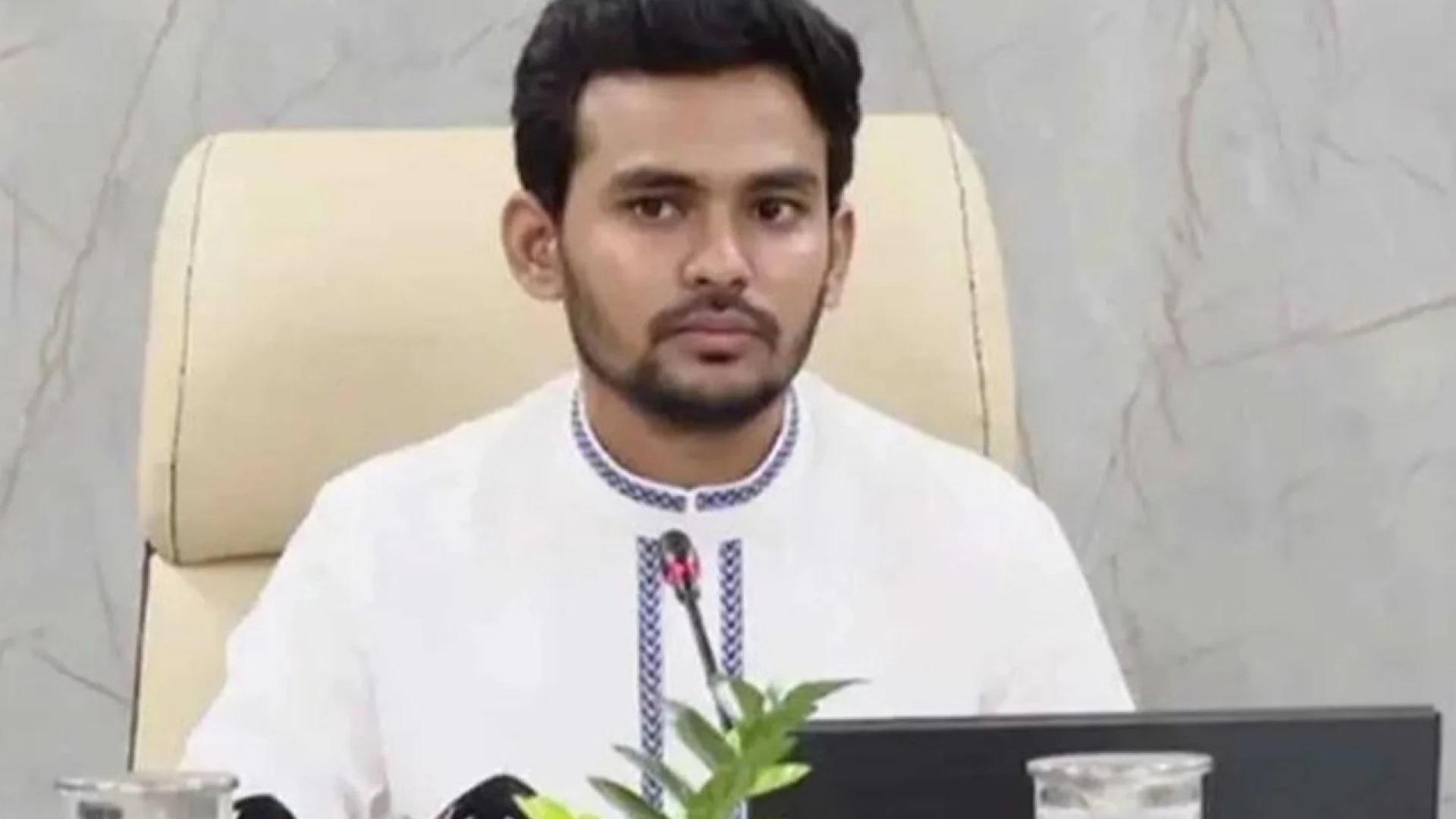 আসিফ মাহমুদসহ চারজনের বিরুদ্ধে দুদকের অনুসন্ধান শুরু