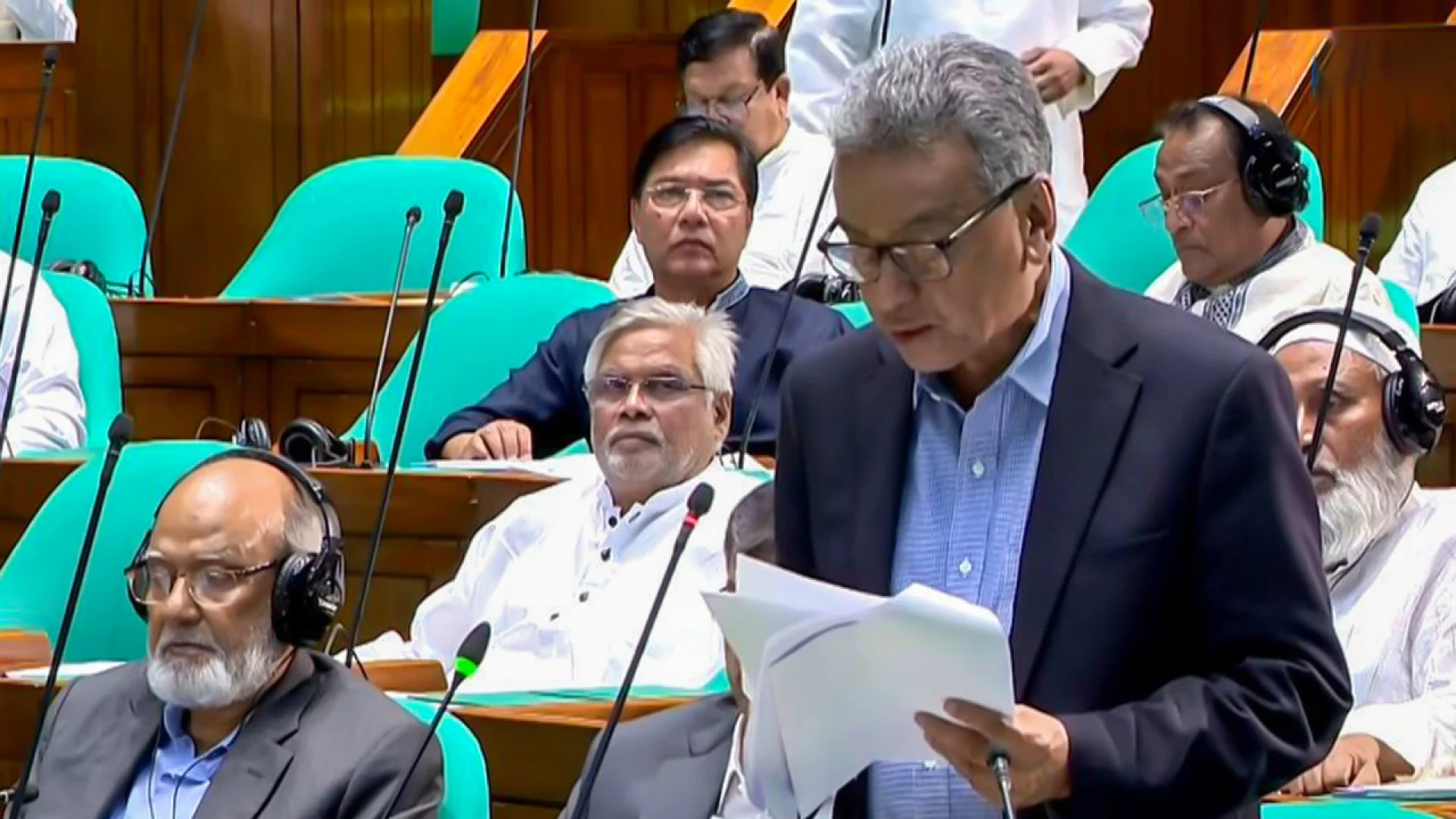 রাষ্ট্রায়ত্ত ৬ ব্যাংকের খেলাপি ঋণ প্রায় দেড় লাখ কোটি টাকা: অর্থমন্ত্রী