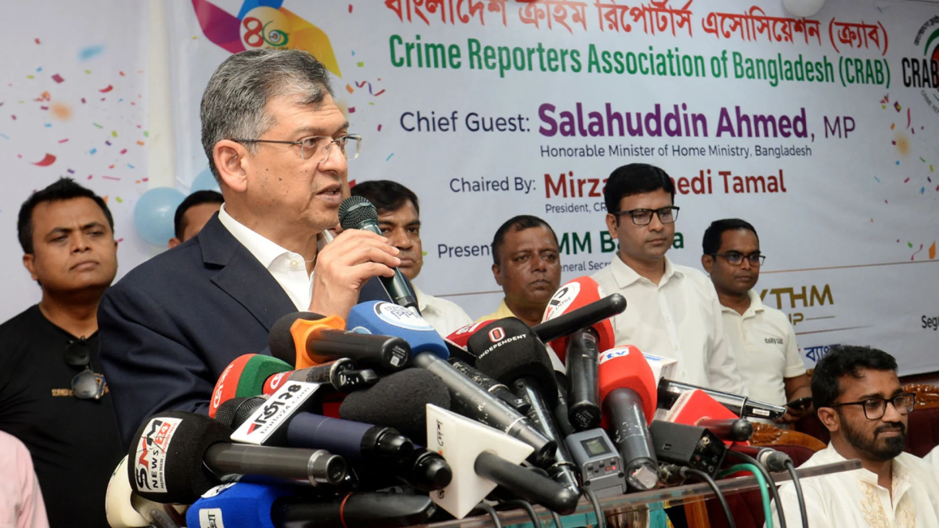 অপরাধমুক্ত সমাজ ও রাষ্ট্র গঠনে ক্রাইম রিপোর্টারদের দায়িত্বশীল ভূমিকা পালনের আহ্বান স্বরাষ্ট্রমন্ত্রীর