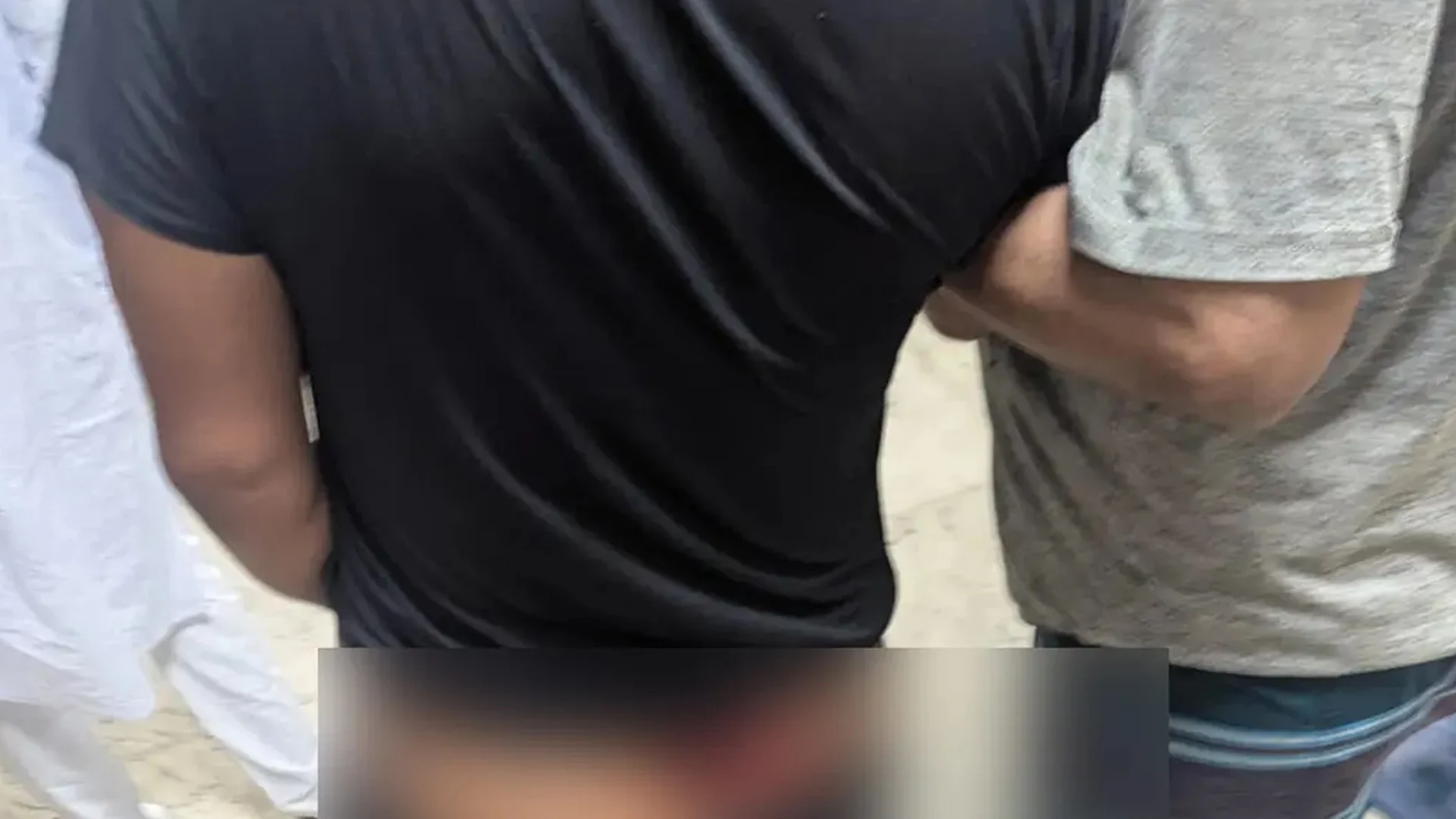 যাত্রাবাড়ীতে ককটেল বিস্ফোরণে অটোরিকশাচালক আহত