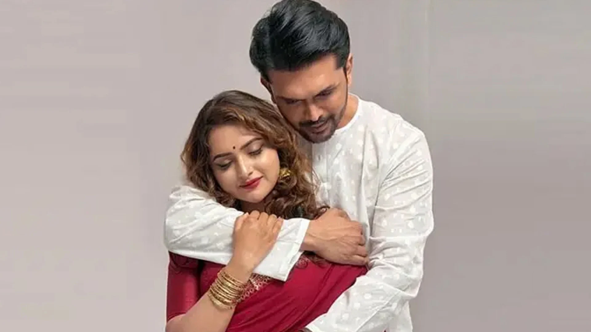 ‘হ্যাপিলি ম্যারিড’ শুভ-পায়েল, সব খোলাসা করবেন ৮ অক্টোবর