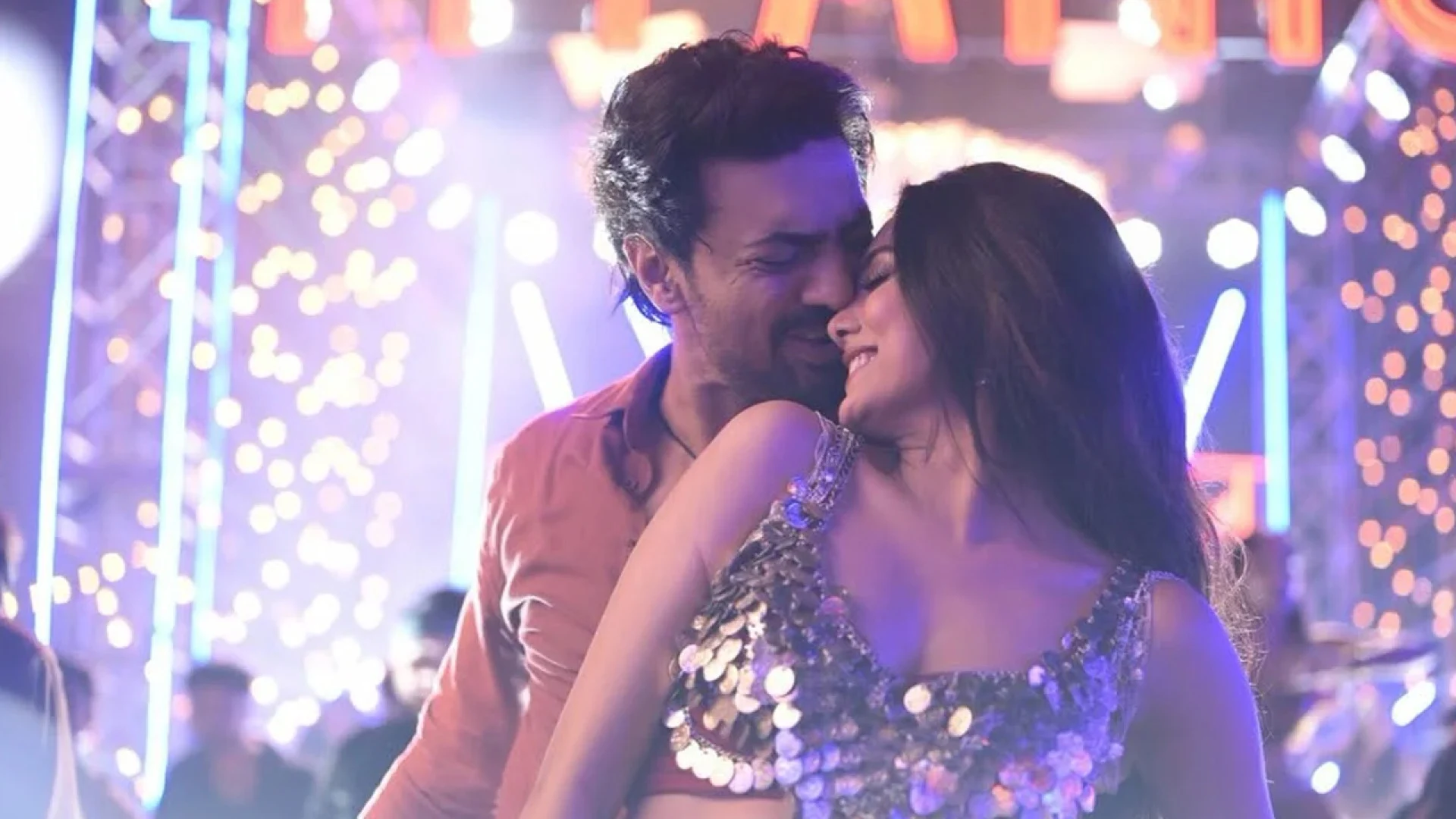 দেব-ইধিকার রসায়নে জমে উঠল ‘ইলিশ চন্দনা’, পুজোর আগে নতুন চমক