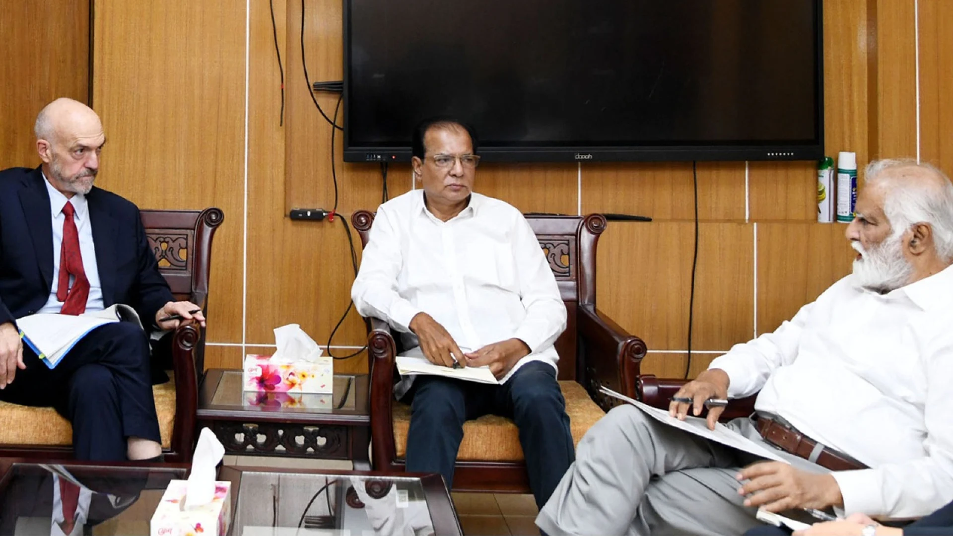 রোহিঙ্গাদের ওপর অমানবিক নির্যাতনের ন্যায়বিচার চাইলেন দুর্যোগ ব্যবস্থাপনা ও ত্রাণমন্ত্রী