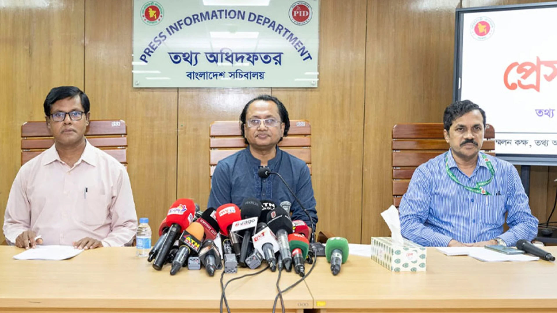 সরকার চাঁদাবাজিকে কোনোভাবেই প্রশ্রয় দিচ্ছে না -ডাঃ জাহেদ উর রহমান