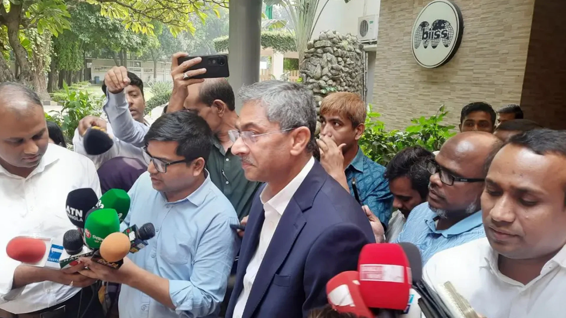 ডিসেম্বরের আগে গঙ্গা চুক্তি, মার্চের মধ্যে পদ্মা ব্যারাজ