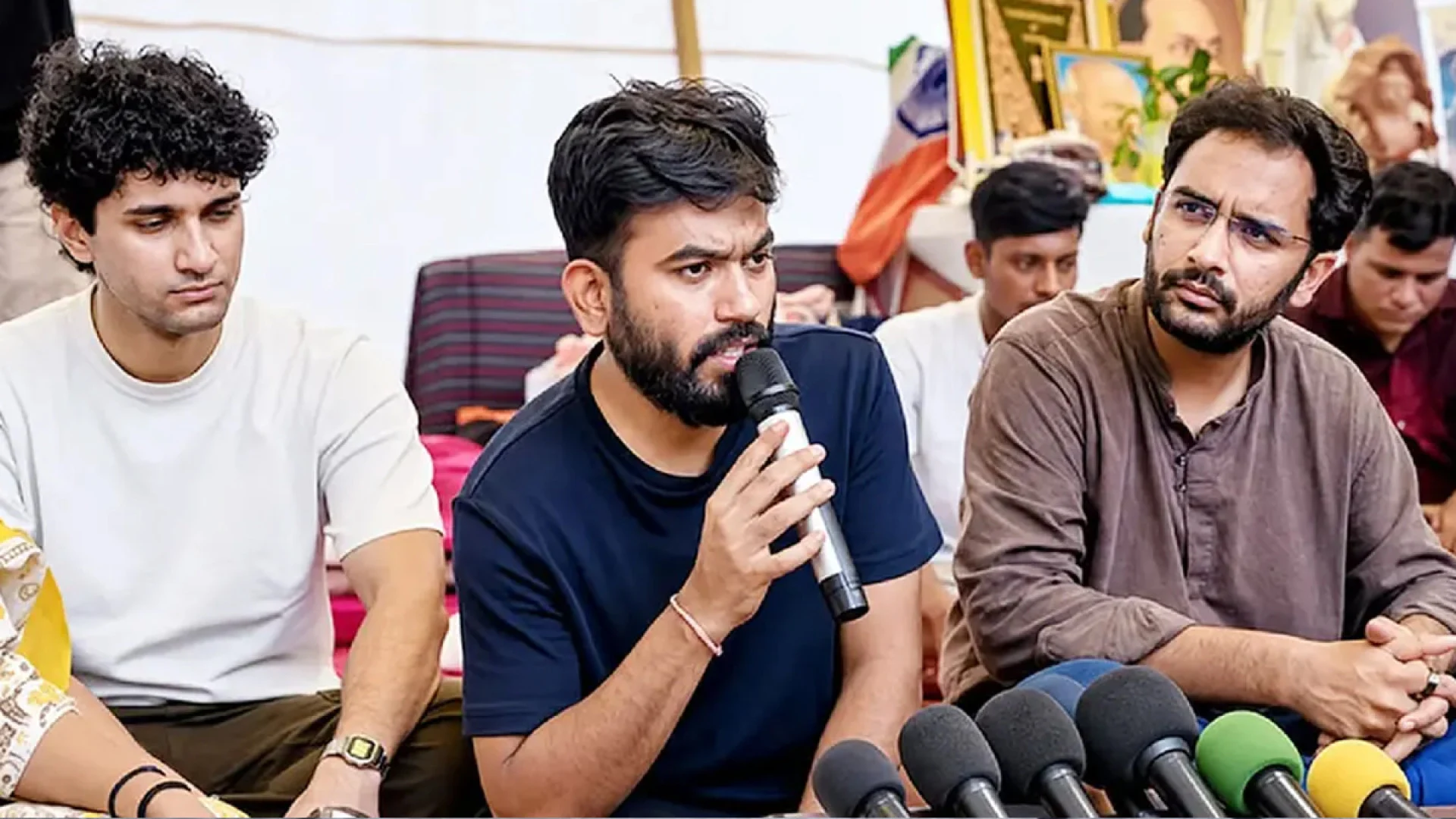 বিমান থেকে অভিজিৎ দীপকেসহ সিজেপির ৩ শীর্ষ নেতা আটক
