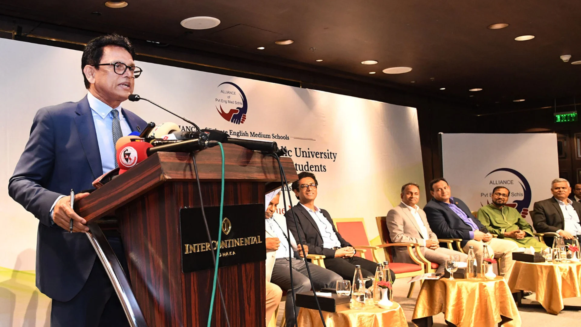 প্রধানমন্ত্রী তারেক রহমানের নেতৃত্বাধীন সরকার শিক্ষার সর্বস্তরে সমতা নিশ্চিতে কাজ করছে -শিক্ষা এবং প্রাথমিক ও গণশিক্ষা মন্ত্রী
