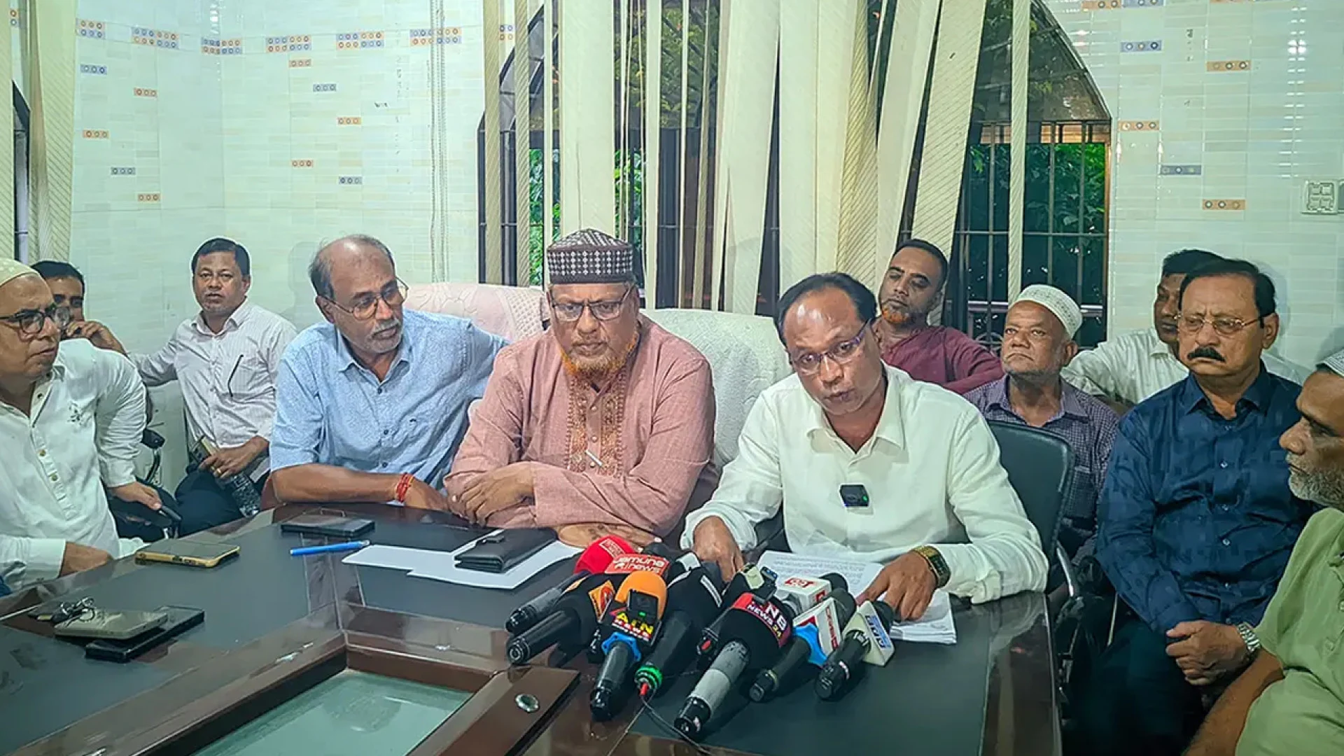 রংপুর বিভাগে বাস ধর্মঘটের হুঁশিয়ারি মালিক সমিতির