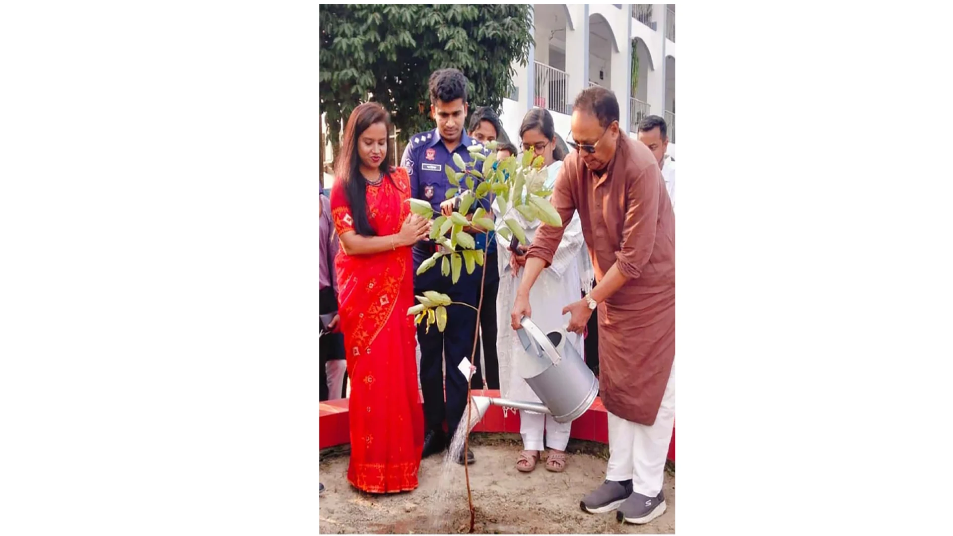 ধর্মকে ব্যবহার করে রাজনৈতিক বিভাজন কাম্য নয় -ডাক ও টেলিযোগাযোগ মন্ত্রী