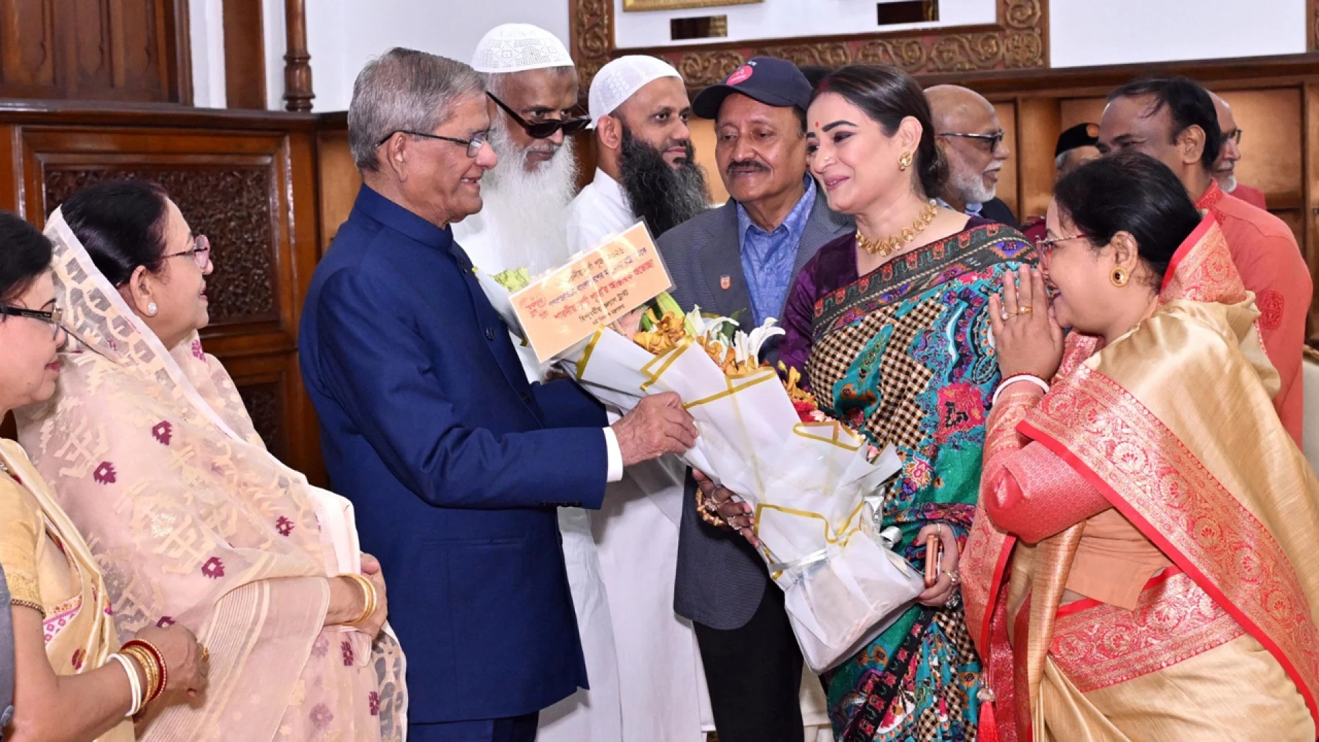 সব ধর্মের মানুষের সমান অধিকার নিশ্চিতে জাতীয় কমিটি গঠনের আহ্বান রাষ্ট্রপতির
