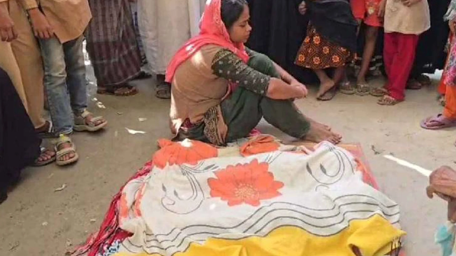ব্রাহ্মণবাড়িয়ায় পুকুরে ডুবে প্রাণ গেল দুই যমজ শিশুর