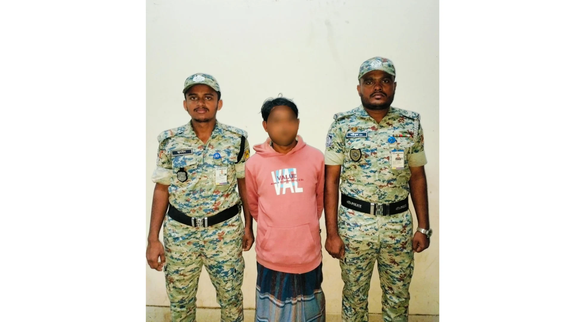 শাহজালাল বিমানবন্দরে তিন যাত্রীর লাগেজ চুরি, কচুয়া থেকে আসামি গ্রেফতার