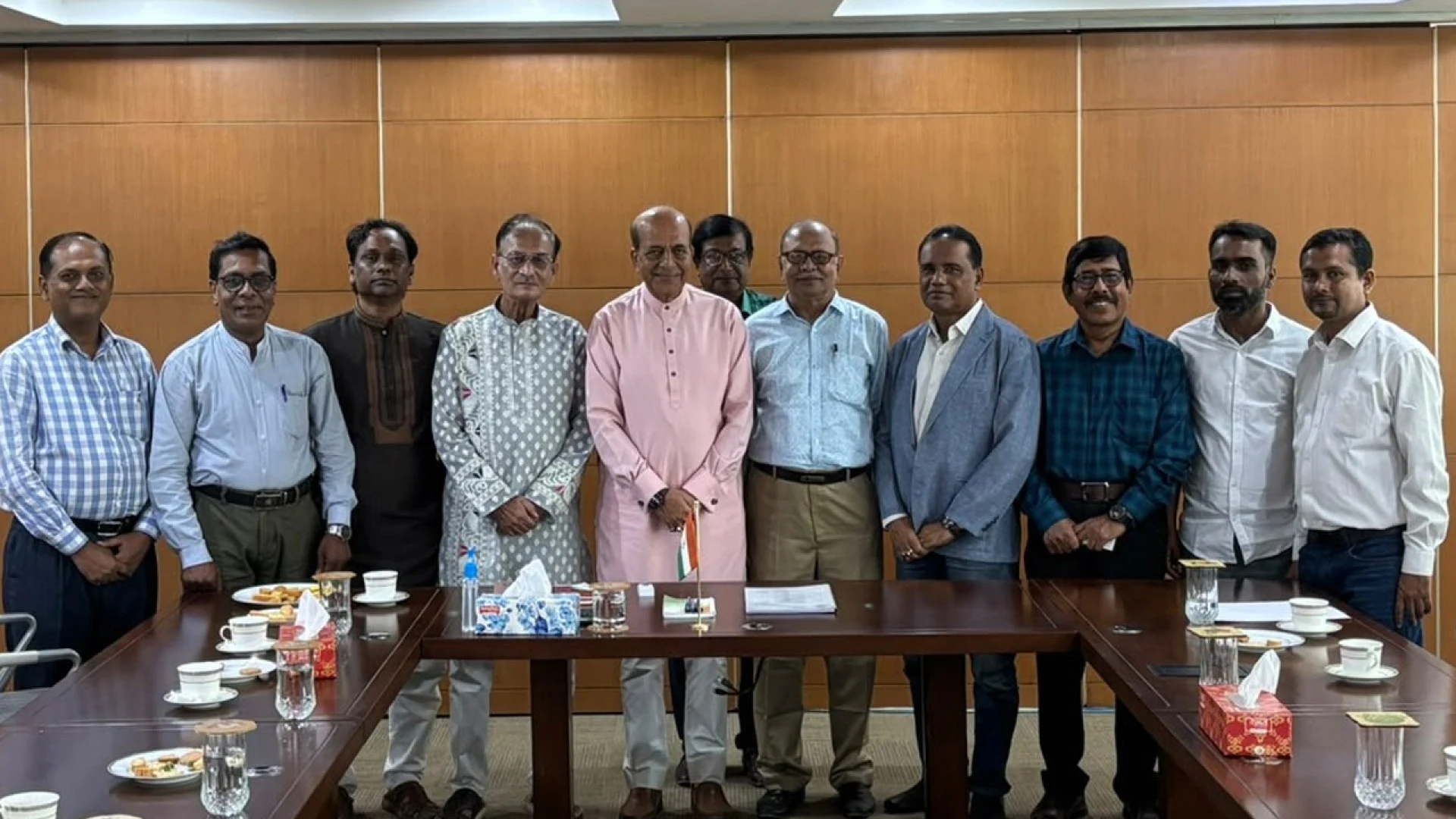 চিকিৎসার ভিসা সহজ করার আশ্বাস ভারতের