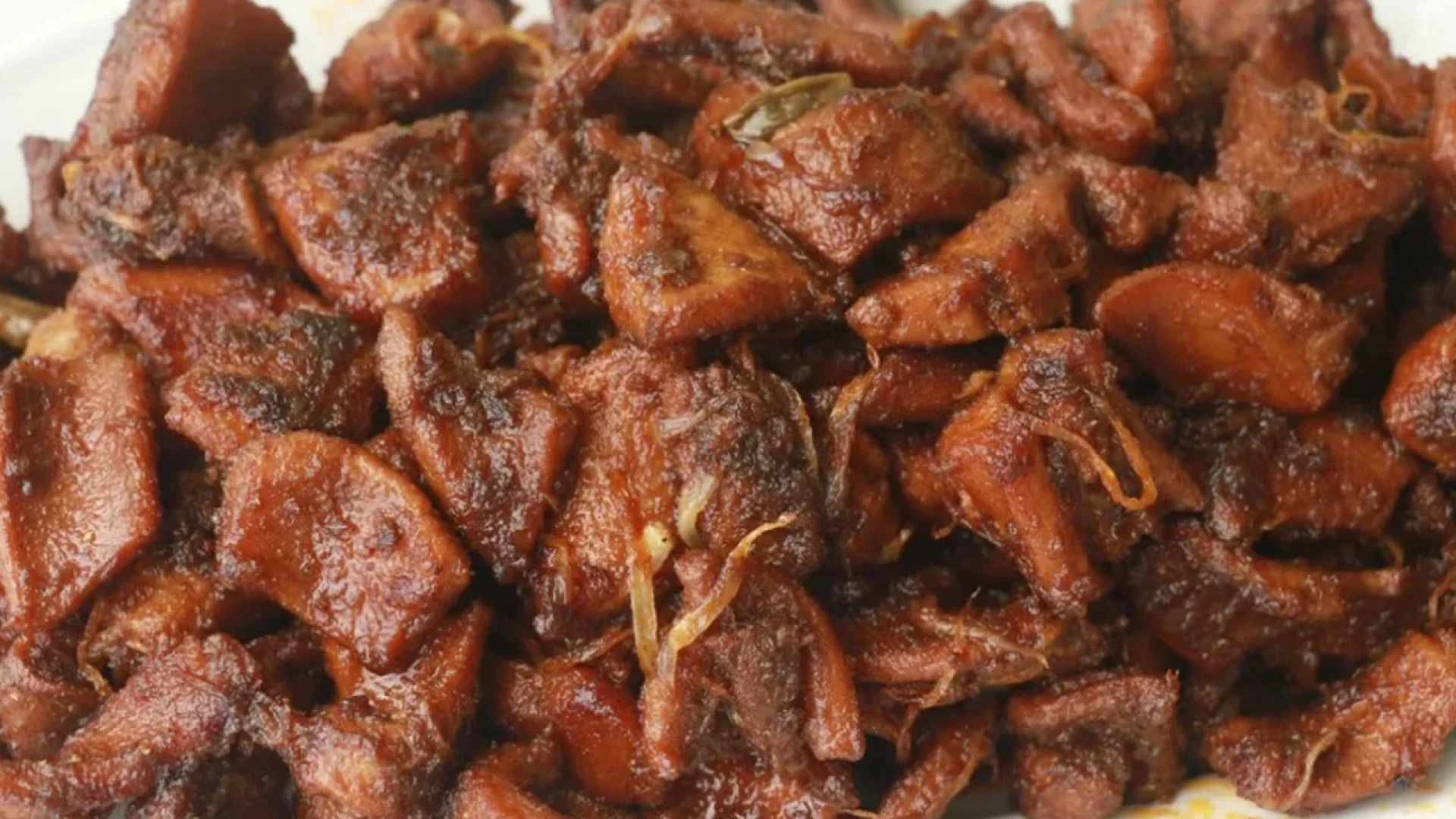 আজ বিশ্ব ট্রাইপ দিবস: বিশ্বজুড়ে খাবারের তালিকায় গরুর ভুঁড়ি খাওয়ার দিন