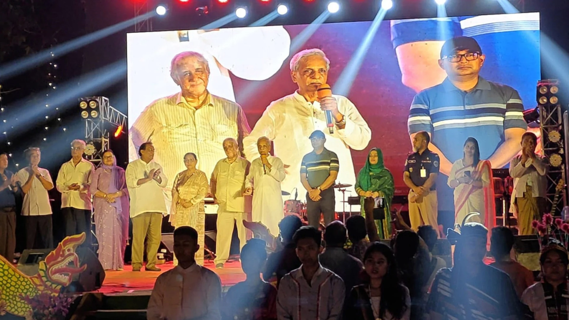 সব জাতিসত্তার সম্মিলিত অংশগ্রহণে ঐক্যবদ্ধ বাংলাদেশ গড়ার আহ্বান সংস্কৃতি বিষয়ক মন্ত্রীর