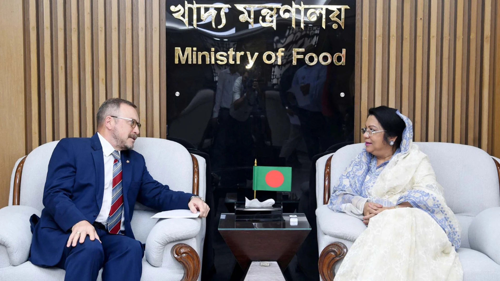 পায়রা বন্দরে গমের সাইলো নির্মাণের প্রস্তাব খাদ্যমন্ত্রীর 