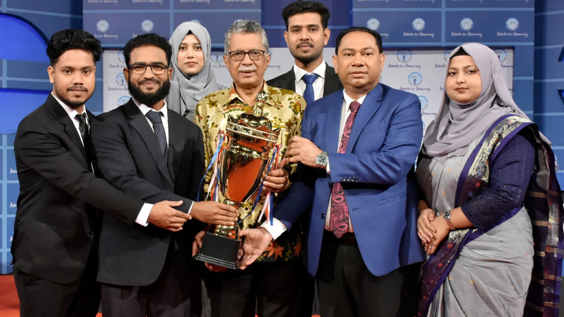 সৌদিতে বাংলাদেশের সৈন্য পাঠাতে গভীর বিশ্লেষণ প্রয়োজন —সাবেক রাষ্ট্রদূত এম হুমায়ুন কবির